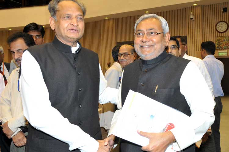 ashok gehlot and nitish kumar ashok gehlot and nitish kumar- India TV Hindi