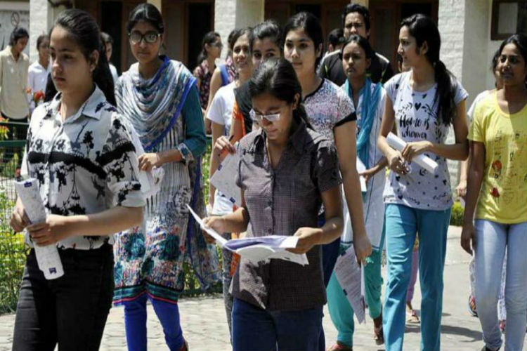 RESULT RESULT- India TV Hindi