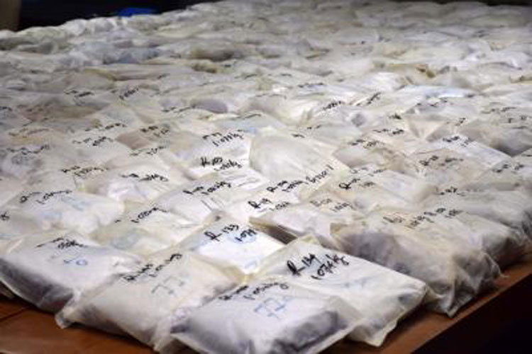 500 kg heroin worth Rs 2600 crore seized near Amritsar 500 kg heroin worth Rs 2600 crore seized near Amritsar- India TV Hindi