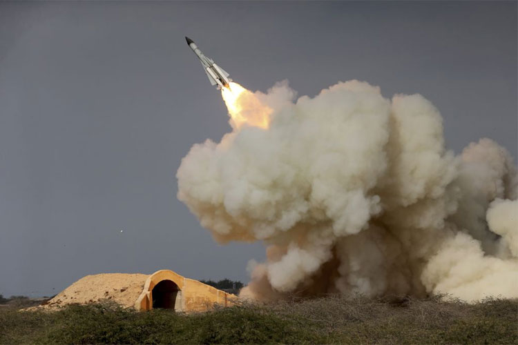 Syria says Israel fires missiles at border town in southern area Syria says Israel fires missiles at border town in southern area- India TV Hindi