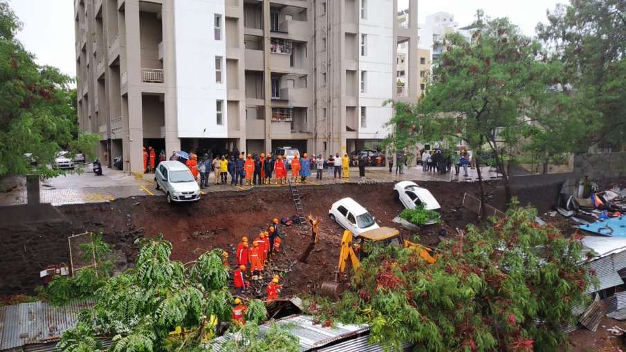 wall collapse wall collapse- India TV Hindi