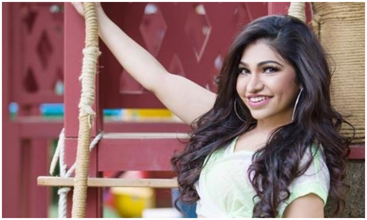 Tulsi Kumar Tulsi Kumar- India TV Hindi