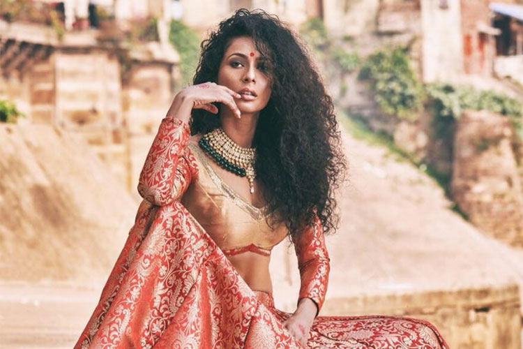 7 arrested after model-actor Ushoshi files complaint against bikers harassing, beating Uber driver 7 arrested after model-actor Ushoshi files complaint against bikers harassing, beating Uber driver- India TV Hindi