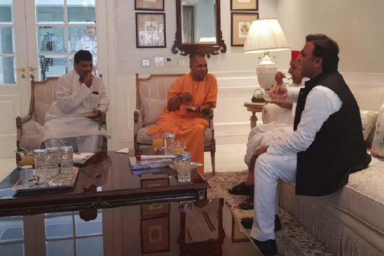 YOGI WITH SAMAJWADI YOGI WITH SAMAJWADI- India TV Hindi