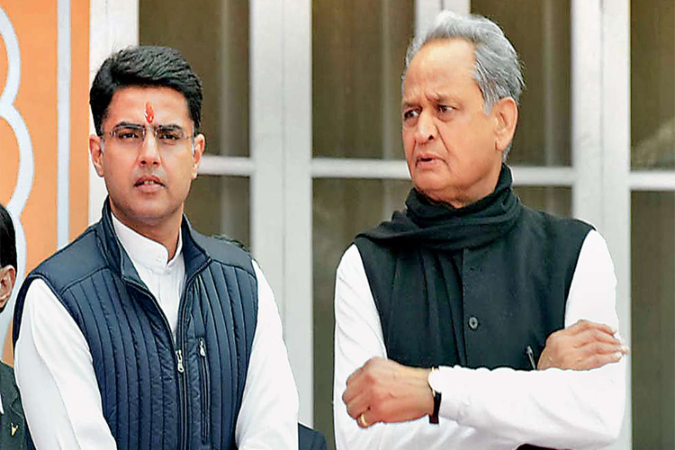 ‘मेरे सिवाय कोई और बन ही नहीं सकता था मुख्यमंत्री’ ‘मेरे सिवाय कोई और बन ही नहीं सकता था मुख्यमंत्री’- India TV Hindi