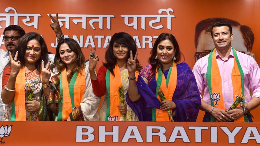 Several Bengali film, TV actors join BJP Several Bengali film, TV actors join BJP- India TV Hindi
