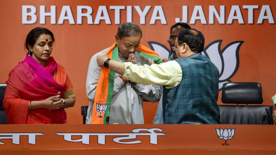 Congress, Sanjay Singh, Amita Singh, BJP Congress, Sanjay Singh, Amita Singh, BJP - India TV Hindi