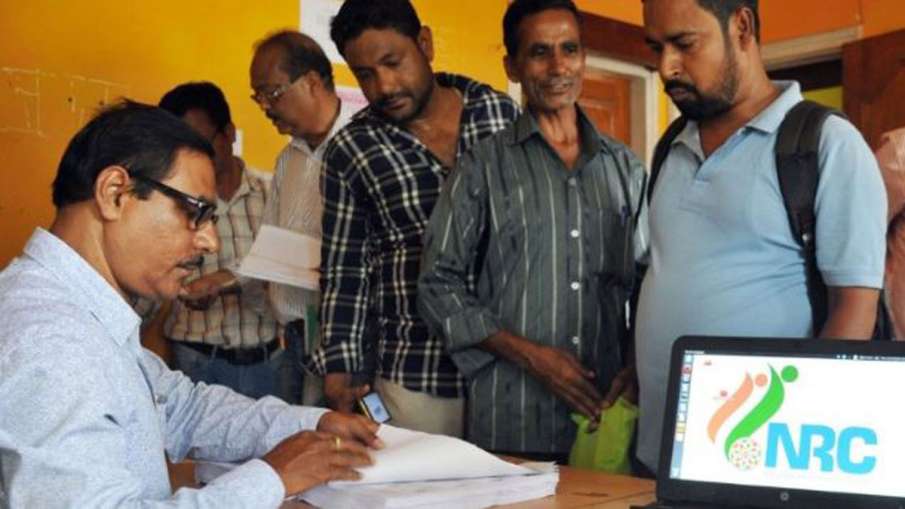 Supreme Court extends the final publication of NRC deadline from July 31 to August 31, 2019 Supreme Court extends the final publication of NRC deadline from July 31 to August 31, 2019- India TV Hindi