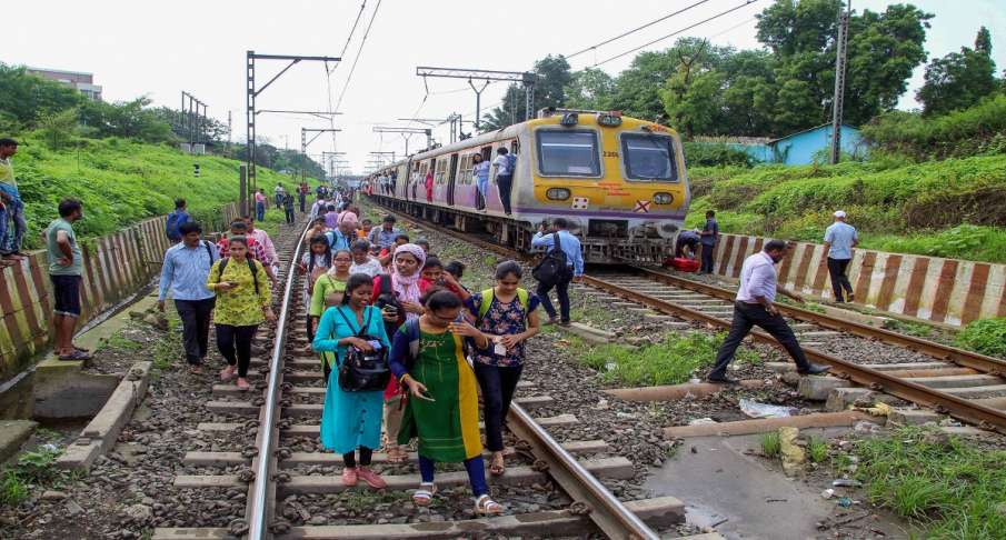train train- India TV Hindi
