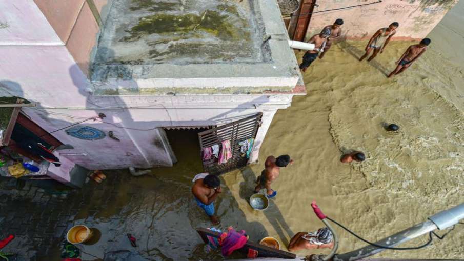 हथिनीकुंड के पानी से दिल्ली में खलबली, डेंजर लेवल के पार पहुंची यमुना की लहरें हथिनीकुंड के पानी से दिल्ली में खलबली, डेंजर लेवल के पार पहुंची यमुना की लहरें- India TV Hindi