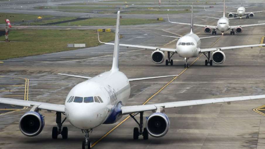 DGCA advises airlines to be ready to operate extra flights from Srinagar DGCA advises airlines to be ready to operate extra flights from Srinagar- India TV Hindi
