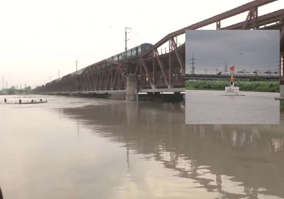 Waterlevel rises in yamuna Waterlevel rises in yamuna- India TV Hindi