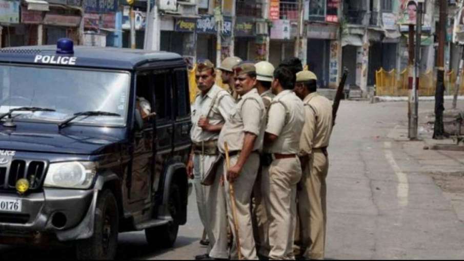 Fake license making gang busted in ghaziabad Fake license making gang busted in ghaziabad- India TV Hindi