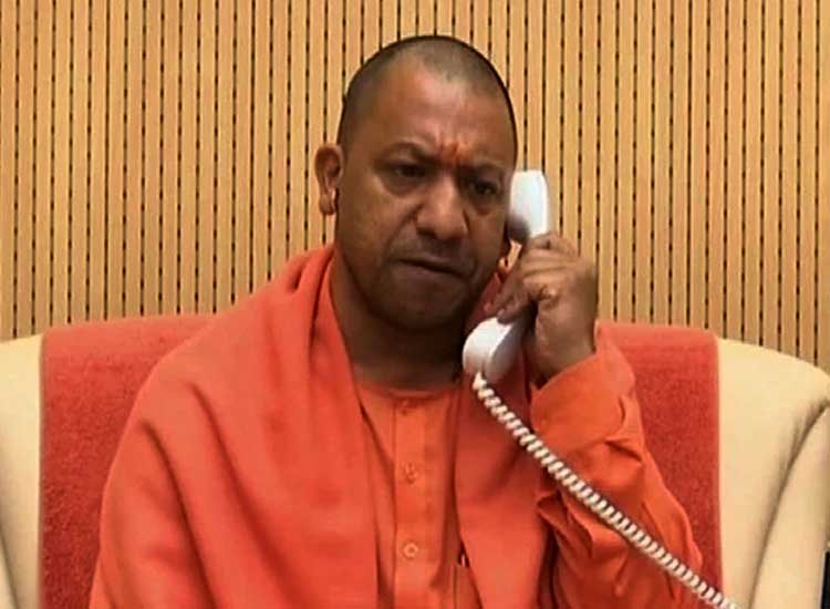 DM, SP of Sonbhadra removed with immediate effect: UP... DM, SP of Sonbhadra removed with immediate effect: UP...- India TV Hindi