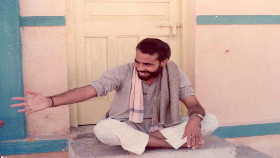 PM Modi shares his old pictures on his 69th birthday PM Modi shares his old pictures on his 69th birthday- India TV Hindi