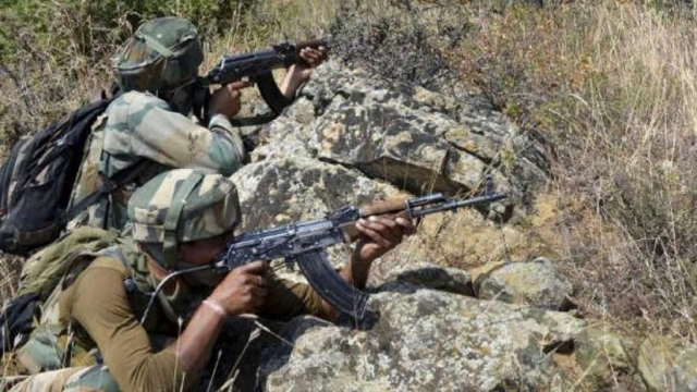 पाकिस्तान ने तोड़ा सीजफायर, भारत ने दिया मुंहतोड़ जवाब पाकिस्तान ने तोड़ा सीजफायर, भारत ने दिया मुंहतोड़ जवाब- India TV Hindi