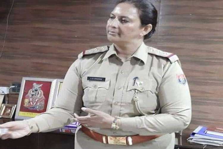 गाजियाबाद: 'लूट' के... गाजियाबाद: 'लूट' के...- India TV Hindi