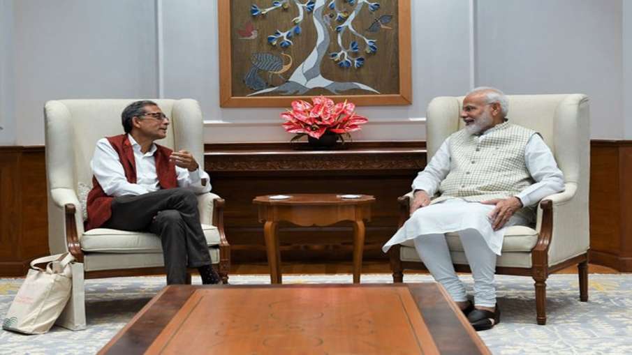 Abhijit Banerjee meets PM Modi Abhijit Banerjee meets PM Modi- India TV Hindi