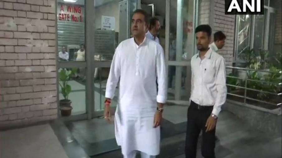 प्रफुल्ल पटेल से ईडी ने की 12 घंटे पूछताछ, इकबाल मिर्ची के बेटे से रिश्ते पर पूछा गया सवाल प्रफुल्ल पटेल से ईडी ने की 12 घंटे पूछताछ, इकबाल मिर्ची के बेटे से रिश्ते पर पूछा गया सवाल- India TV Hindi