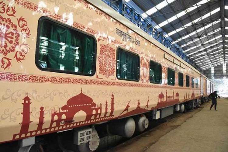 train train- India TV Hindi