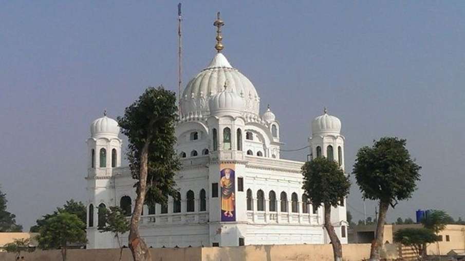 Passport mandatory Indian Pilgrims Kartarpur Corridor Asif Gafoor Passport mandatory Indian Pilgrims Kartarpur Corridor Asif Gafoor- India TV Hindi
