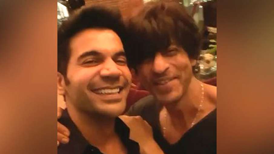 Rajkummar Rao fanboy moment with SRK Rajkummar Rao fanboy moment with SRK- India TV Hindi