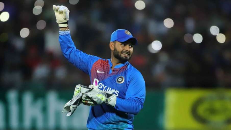 IND vs BAN : I beg everyone to take their attention away from Pant for a few days - Rohit Sharma IND vs BAN : I beg everyone to take their attention away from Pant for a few days - Rohit Sharma- India TV Hindi