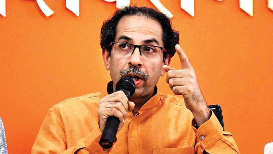 कांग्रेस-एनसीपी से गठबंधन के लिए उद्धव ठाकरे ने दिए हिंदुत्व का मुद्दा छोड़ने के संकेत! कांग्रेस-एनसीपी से गठबंधन के लिए उद्धव ठाकरे ने दिए हिंदुत्व का मुद्दा छोड़ने के संकेत!- India TV Hindi