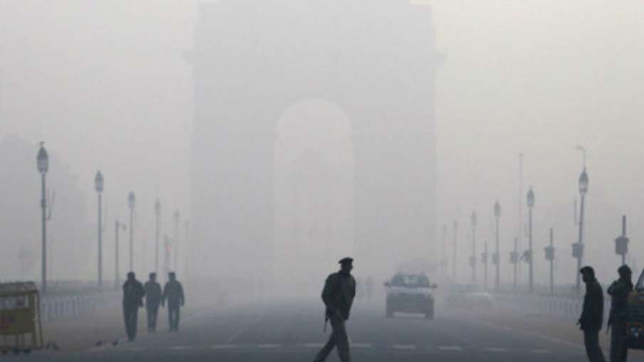नए साल से पहले जमने के करीब पहुंची दिल्ली, न्यूनतम तापमान 3.6 डिग्री सेल्सियस तक पहुंचा नए साल से पहले जमने के करीब पहुंची दिल्ली, न्यूनतम तापमान 3.6 डिग्री सेल्सियस तक पहुंचा- India TV Hindi
