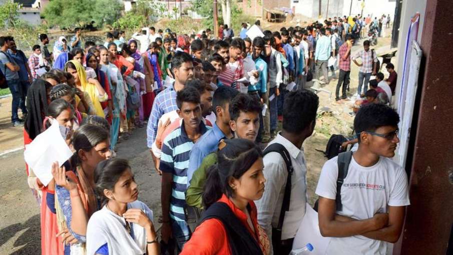 UPPSC PCS Admit Card 2019 released UPPSC PCS Admit Card 2019 released- India TV Hindi