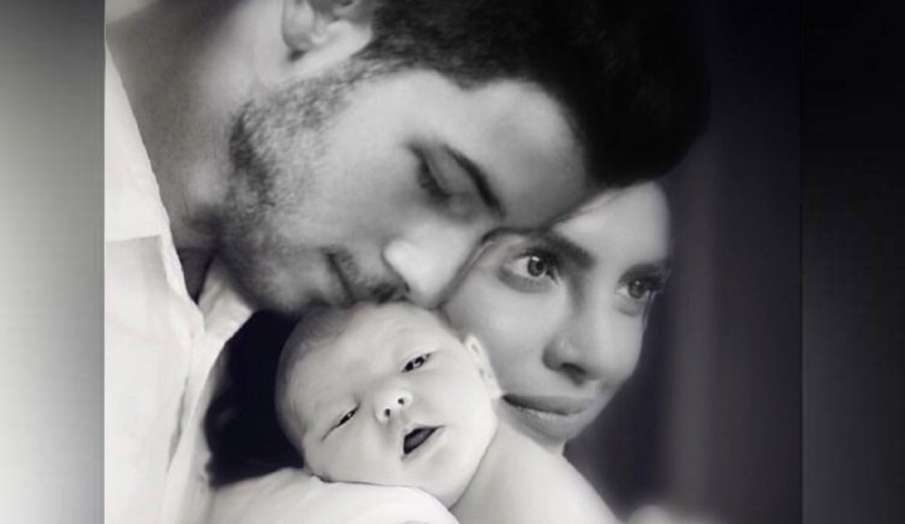 priyanka chopra nick jonas photoshop pic priyanka chopra nick jonas photoshop pic- India TV Hindi