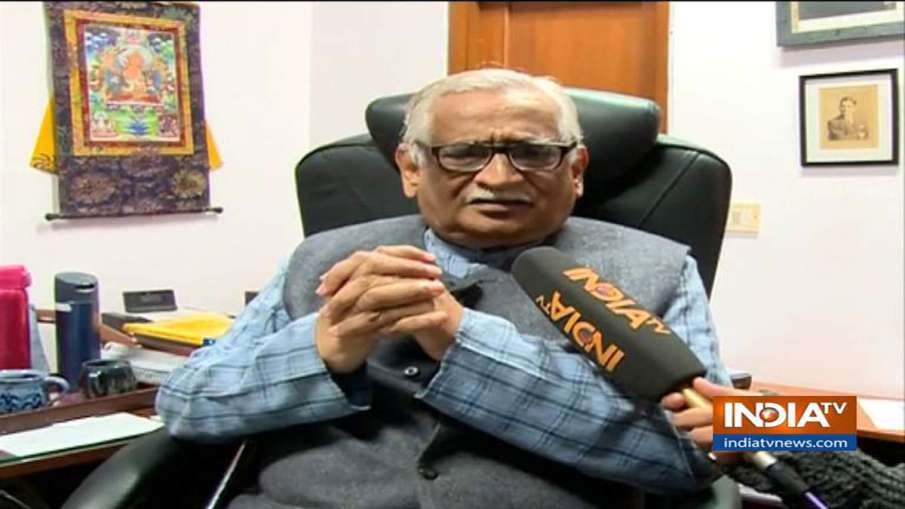 Muslim counsel Rajeev Dhawan removed from Ayodhya case Muslim counsel Rajeev Dhawan removed from Ayodhya case- India TV Hindi