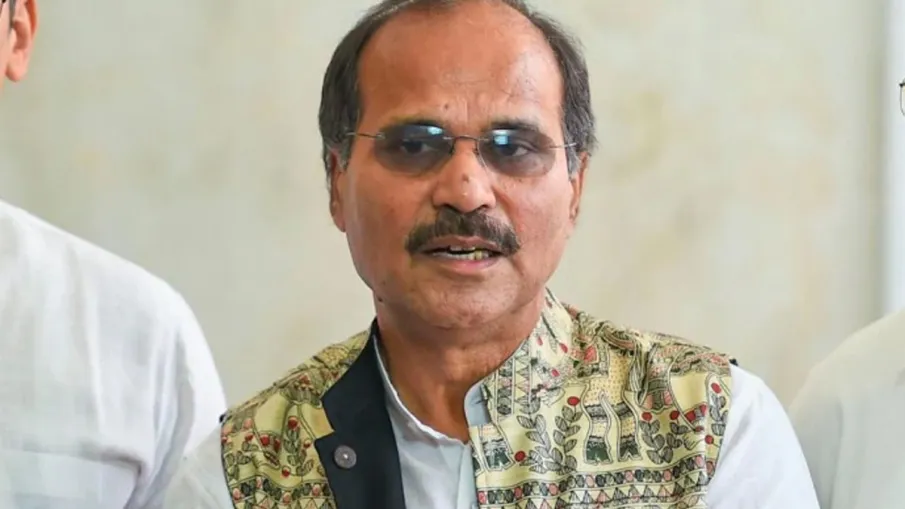 Adhir Ranjan Chowdhury apologize for Nirbala Sitharaman Statement Adhir Ranjan Chowdhury apologize for Nirbala Sitharaman Statement - India TV Hindi