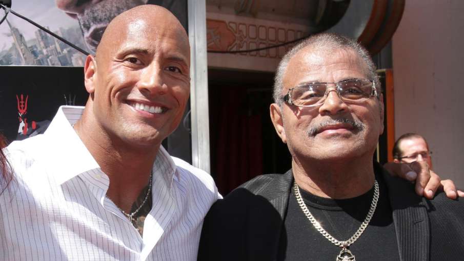 rocky johnson wwe legend dwayne johnson father passes away rocky johnson wwe legend dwayne johnson father passes away - India TV Hindi