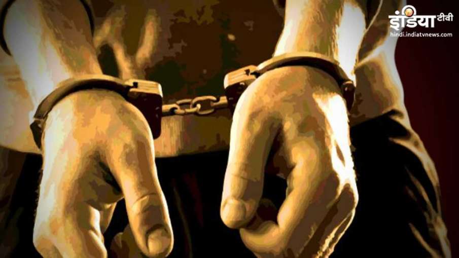 नकली नोट छापने वाले दो गिरोह का पर्दाफाश, 13 आरोपी गिरफ्तार नकली नोट छापने वाले दो गिरोह का पर्दाफाश, 13 आरोपी गिरफ्तार- India TV Hindi