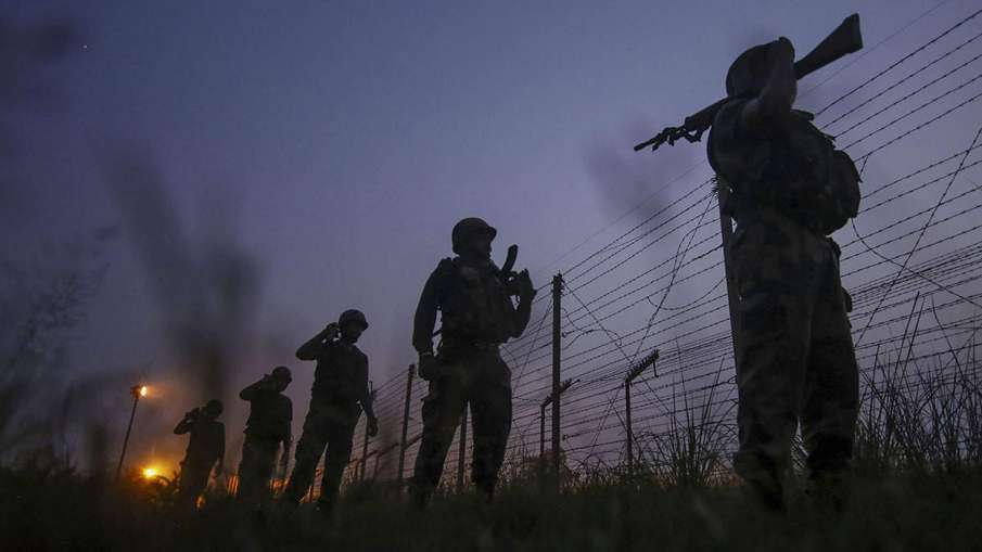 जम्मू कश्मीर में BSF के सहायक कमांडेंट ने की आत्महत्या, जांच जारी जम्मू कश्मीर में BSF के सहायक कमांडेंट ने की आत्महत्या, जांच जारी- India TV Hindi
