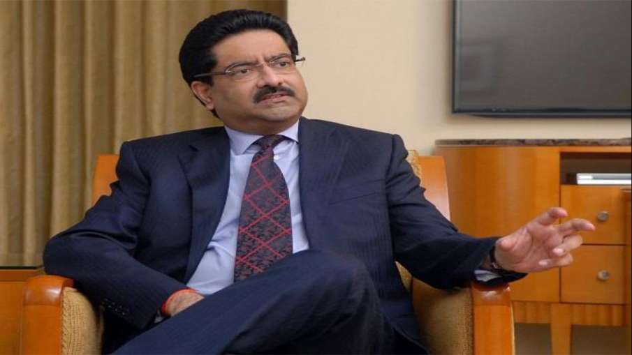 Birla meets Telecom Secy as Voda Idea stares at over Rs 53,000 cr AGR dues- India TV Paisa
