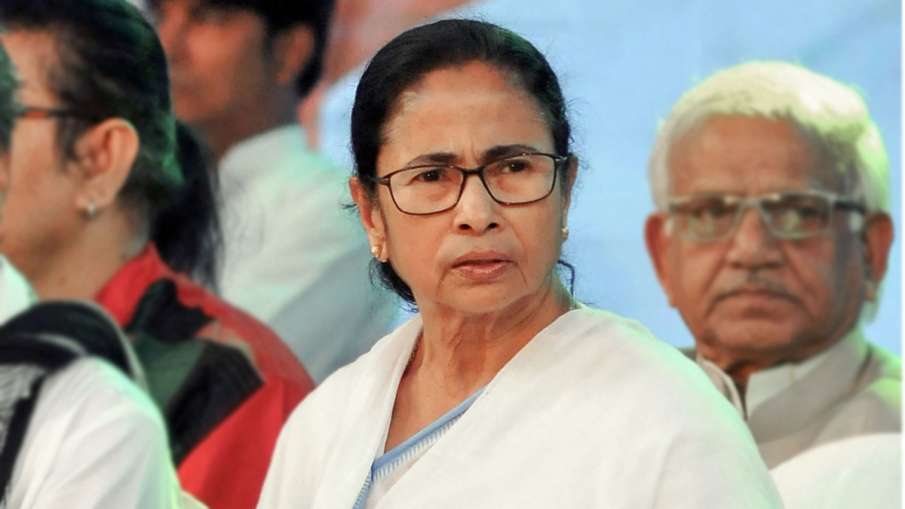 पश्चिम बंगाल की मुख्यमंत्री ममता बनर्जी पश्चिम बंगाल की मुख्यमंत्री ममता बनर्जी- India TV Hindi