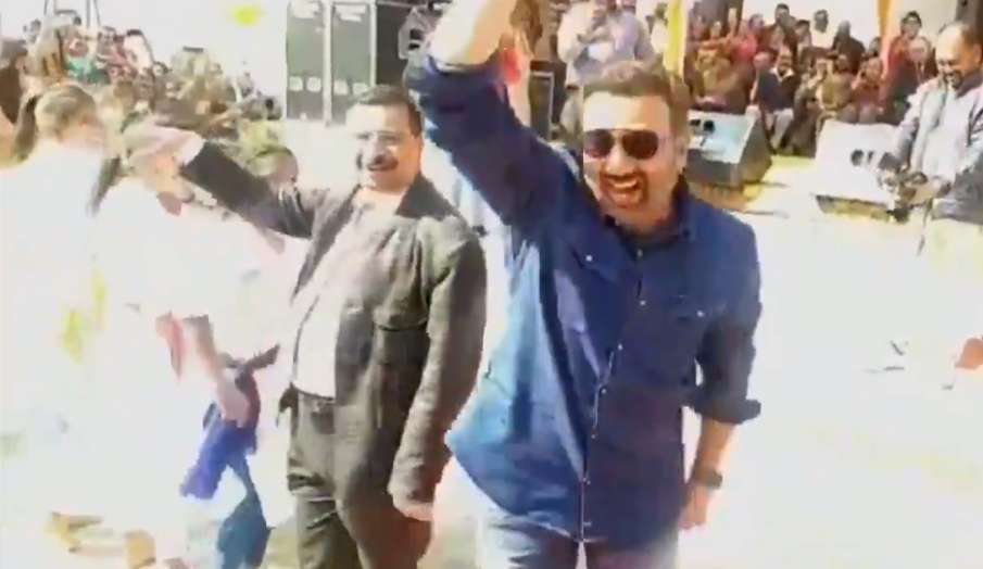 sunny deol punjab dance sunny deol punjab dance - India TV Hindi