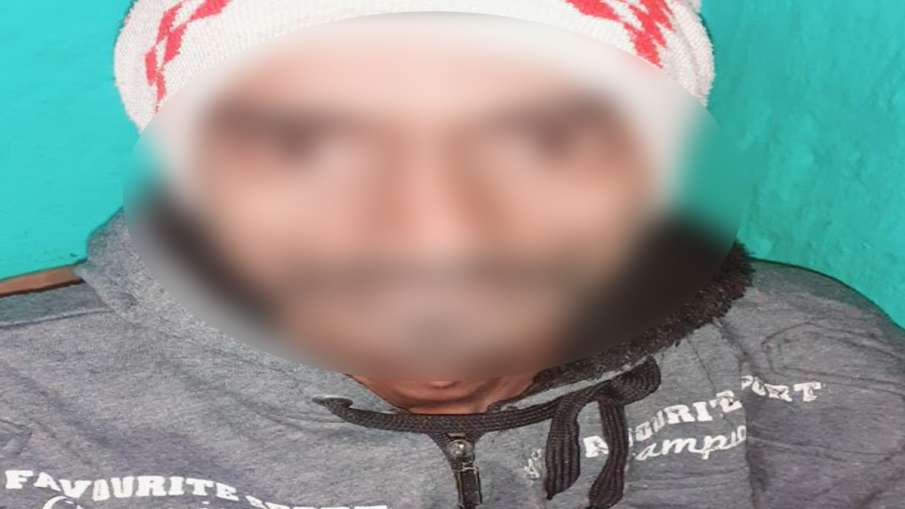 लॉकडाउन के दौरान पश्चिम बंगाल में एक व्यक्ति की मौत, परिजनों का पुलिस पर लाठीचार्ज का आरोप लॉकडाउन के दौरान पश्चिम बंगाल में एक व्यक्ति की मौत, परिजनों का पुलिस पर लाठीचार्ज का आरोप- India TV Hindi