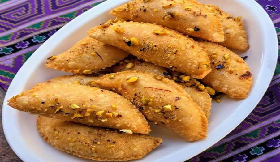 Chana dal ki gujia Chana dal ki gujia- India TV Hindi
