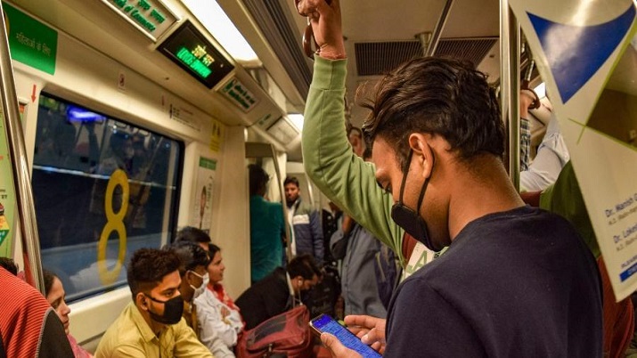 Delhi Metro Covid-19 News - corona virus rules in delhi metro Delhi Metro Covid-19 News - corona virus rules in delhi metro- India TV Hindi