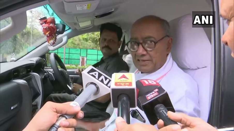 Kamal Nath resigning or not? here is the Digivjaya... Kamal Nath resigning or not? here is the Digivjaya...- India TV Hindi