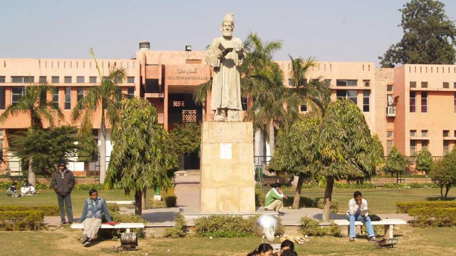 दिल्ली में बढ़ा कोरोना का खौफ, जामिया मिल्लिया इस्लामिया में 31 मार्च तक कक्षाएं स्थगित दिल्ली में बढ़ा कोरोना का खौफ, जामिया मिल्लिया इस्लामिया में 31 मार्च तक कक्षाएं स्थगित- India TV Hindi