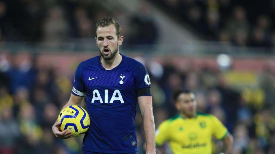 EPL: Tottenham Hotspur forward Harry Kane signs farewell to Wetrenghen and Worm EPL: Tottenham Hotspur forward Harry Kane signs farewell to Wetrenghen and Worm- India TV Hindi