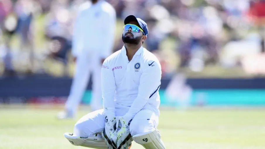 IND v NZ: पंत की खराब फॉर्म... IND v NZ: पंत की खराब फॉर्म...- India TV Hindi
