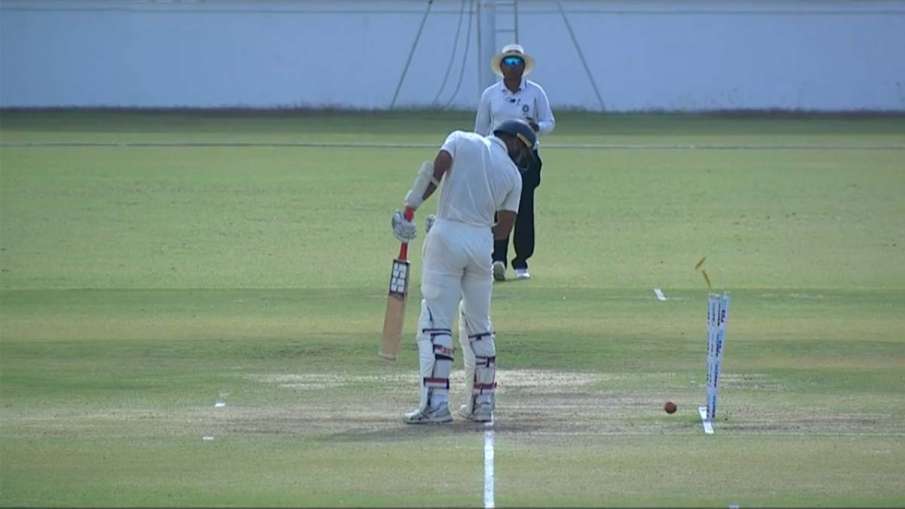 Ranji Trophy Final Saurashtra vs Bengal, Final Jaydev Unadkat Run Out Ranji Trophy Final Saurashtra vs Bengal, Final Jaydev Unadkat Run Out- India TV Hindi
