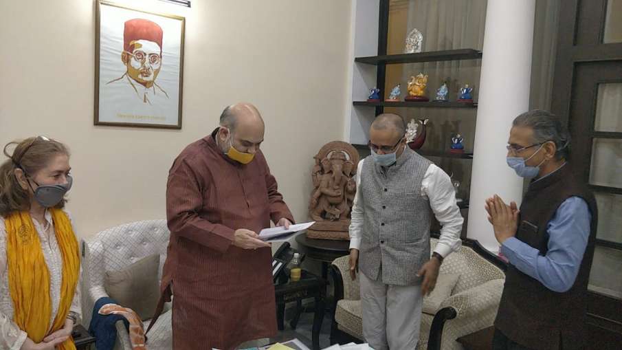सुनियोजित था दिल्ली दंगा, कॉल फॉर जस्टिस ट्रस्ट कमिटी ने गृह मंत्री को सौंपी रिपोर्ट सुनियोजित था दिल्ली दंगा, कॉल फॉर जस्टिस ट्रस्ट कमिटी ने गृह मंत्री को सौंपी रिपोर्ट- India TV Hindi