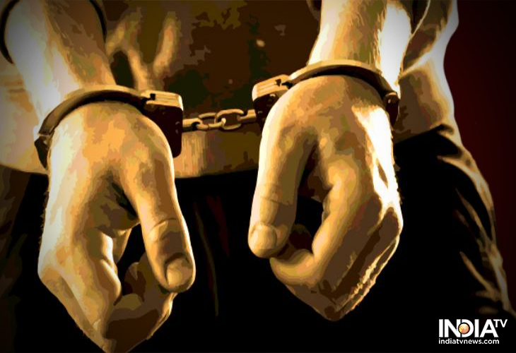 Delhi: Man killed by neighbours, 1 held Delhi: Man killed by neighbours, 1 held- India TV Hindi