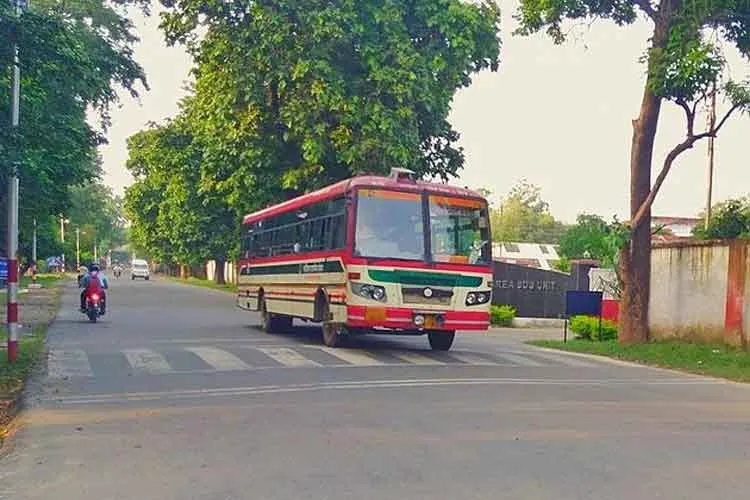 मथुरा: कोरोना के शक... मथुरा: कोरोना के शक...- India TV Hindi
